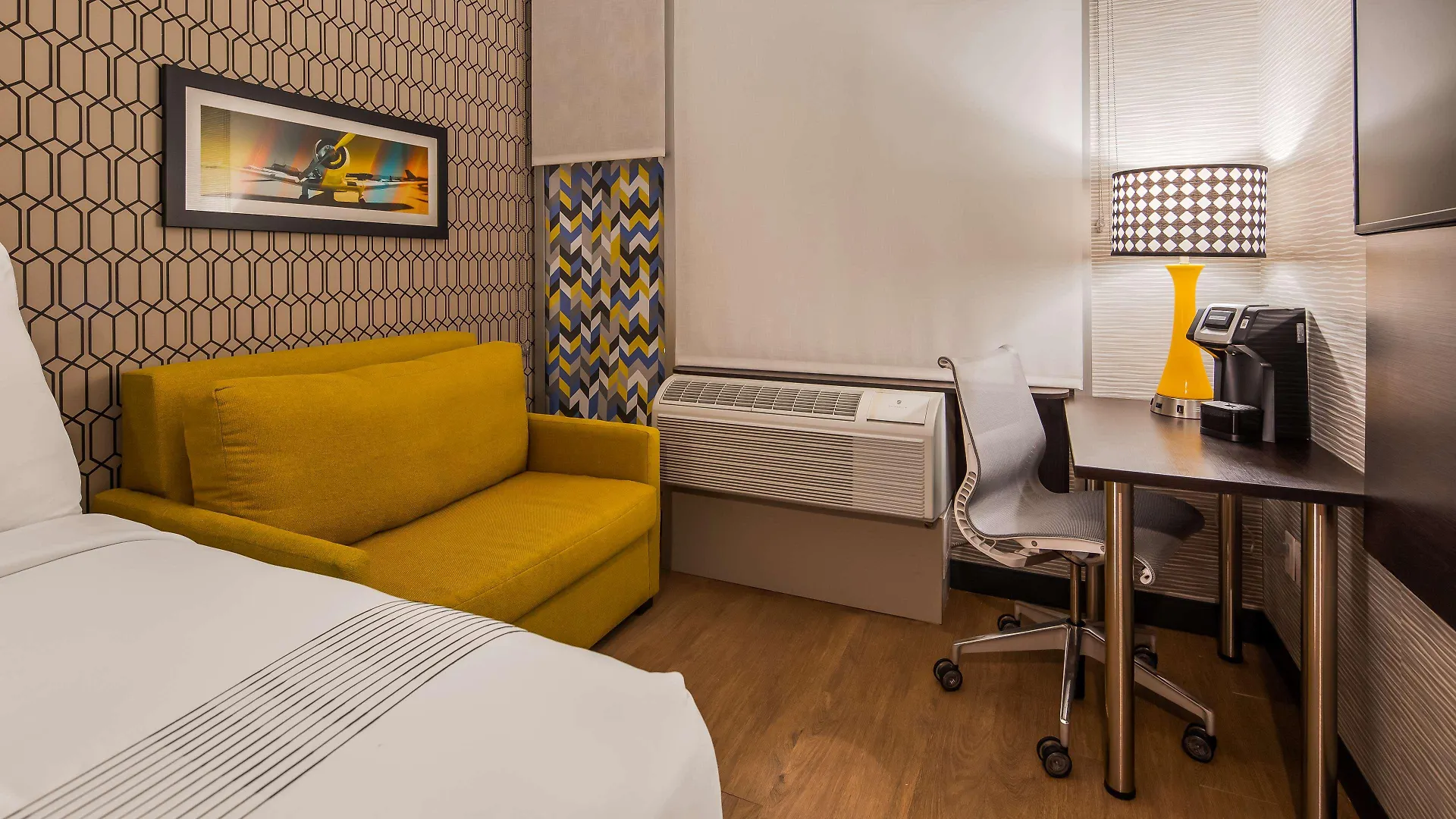 Glo Best Western Brooklyn Nyc New York 3*,