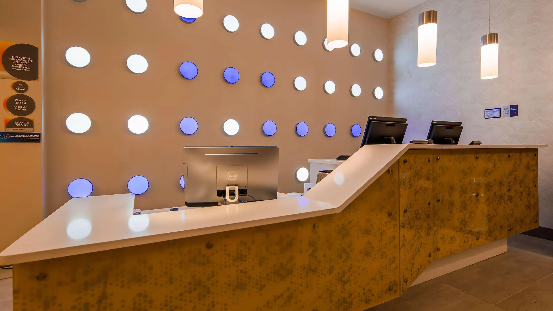 Glo Best Western Brooklyn Nyc New York Hotel