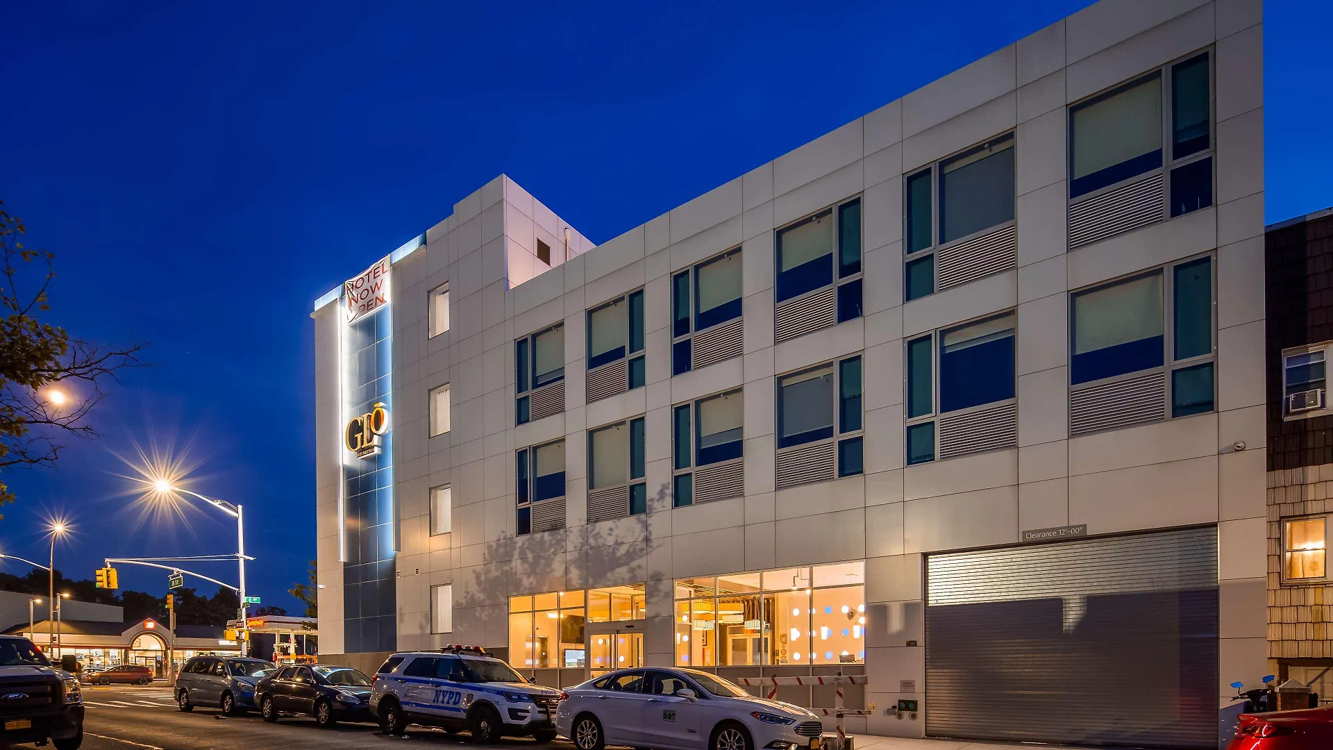 Glo Best Western Brooklyn Nyc New York United States